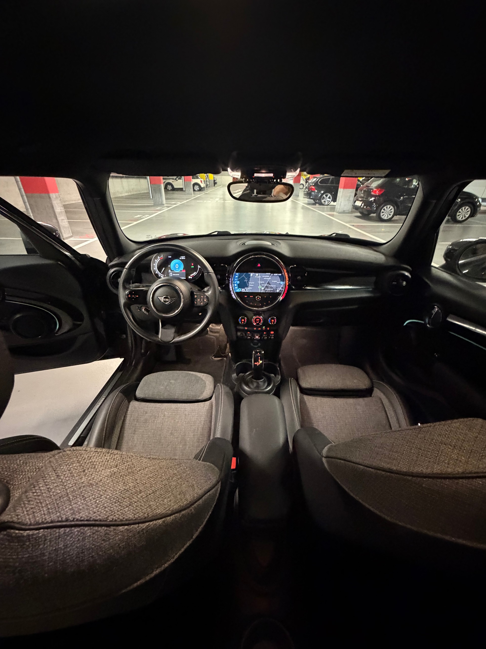 MINI Cooper Steptronic DKG-image-9