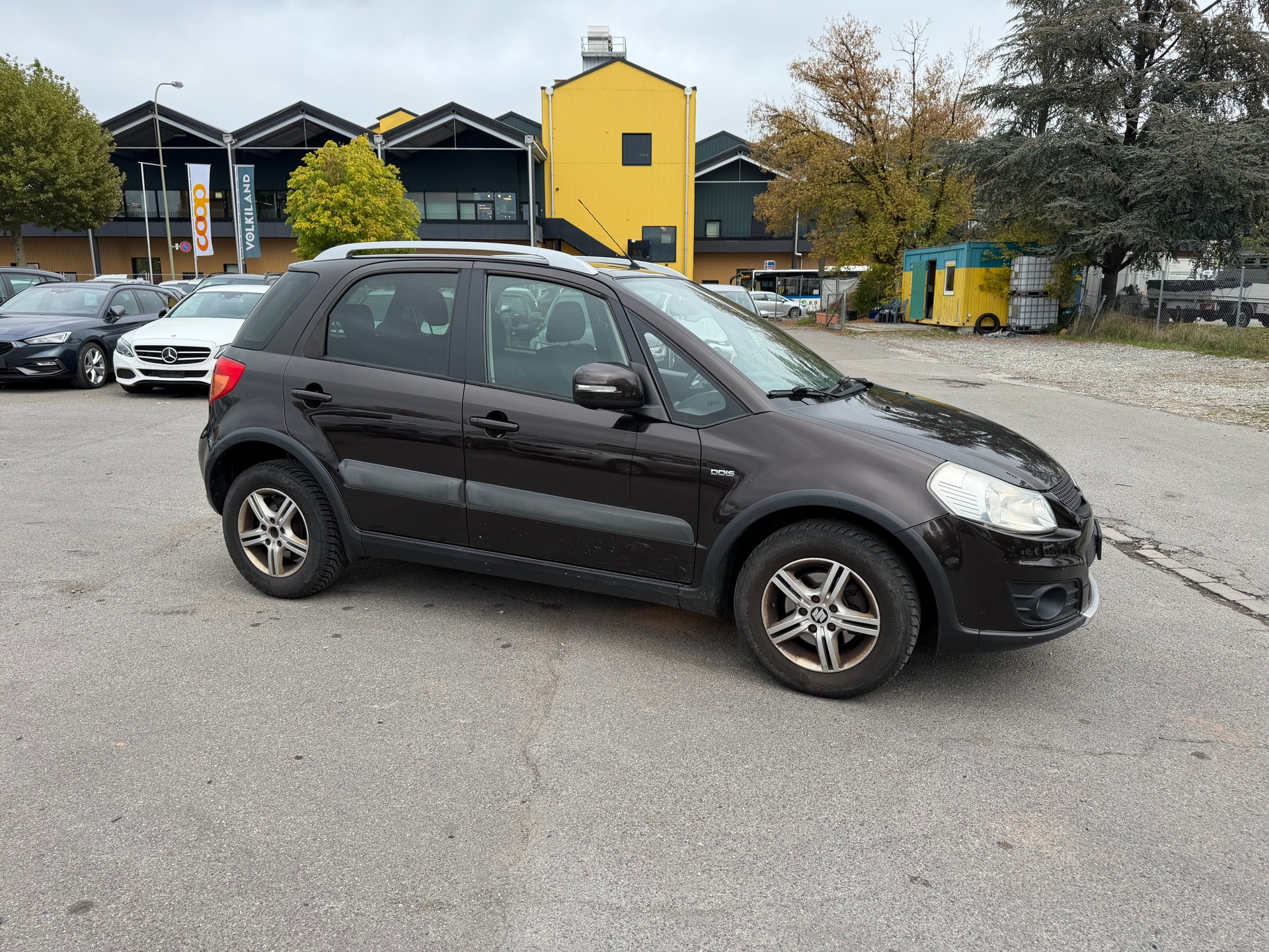 SUZUKI SX4 2.0 TD GL Top Indigo 4WD-image-12