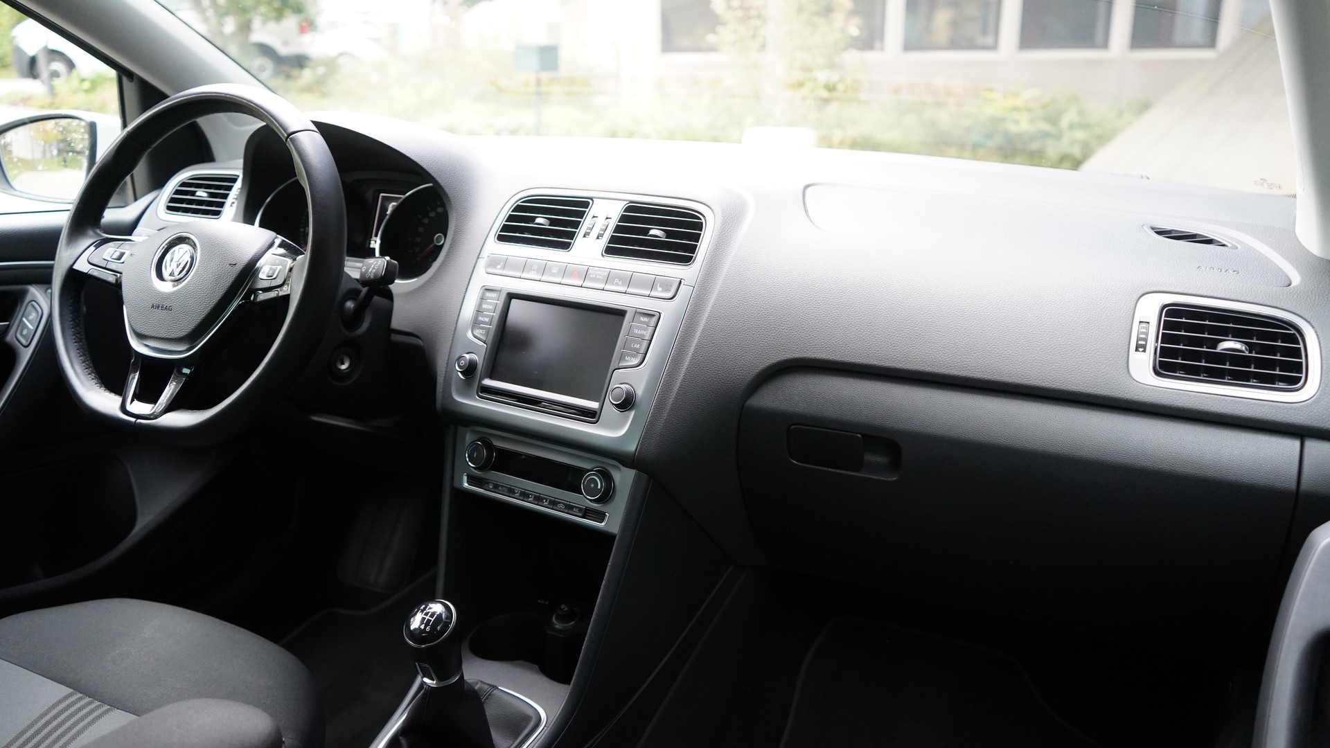 VW Polo 1.0 TSI BMT Allstar-image-18