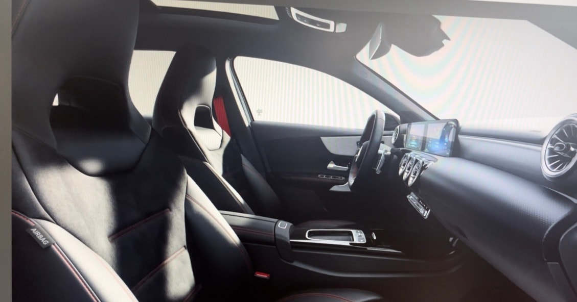 MERCEDES-BENZ A 35 AMG 4matic-image-4