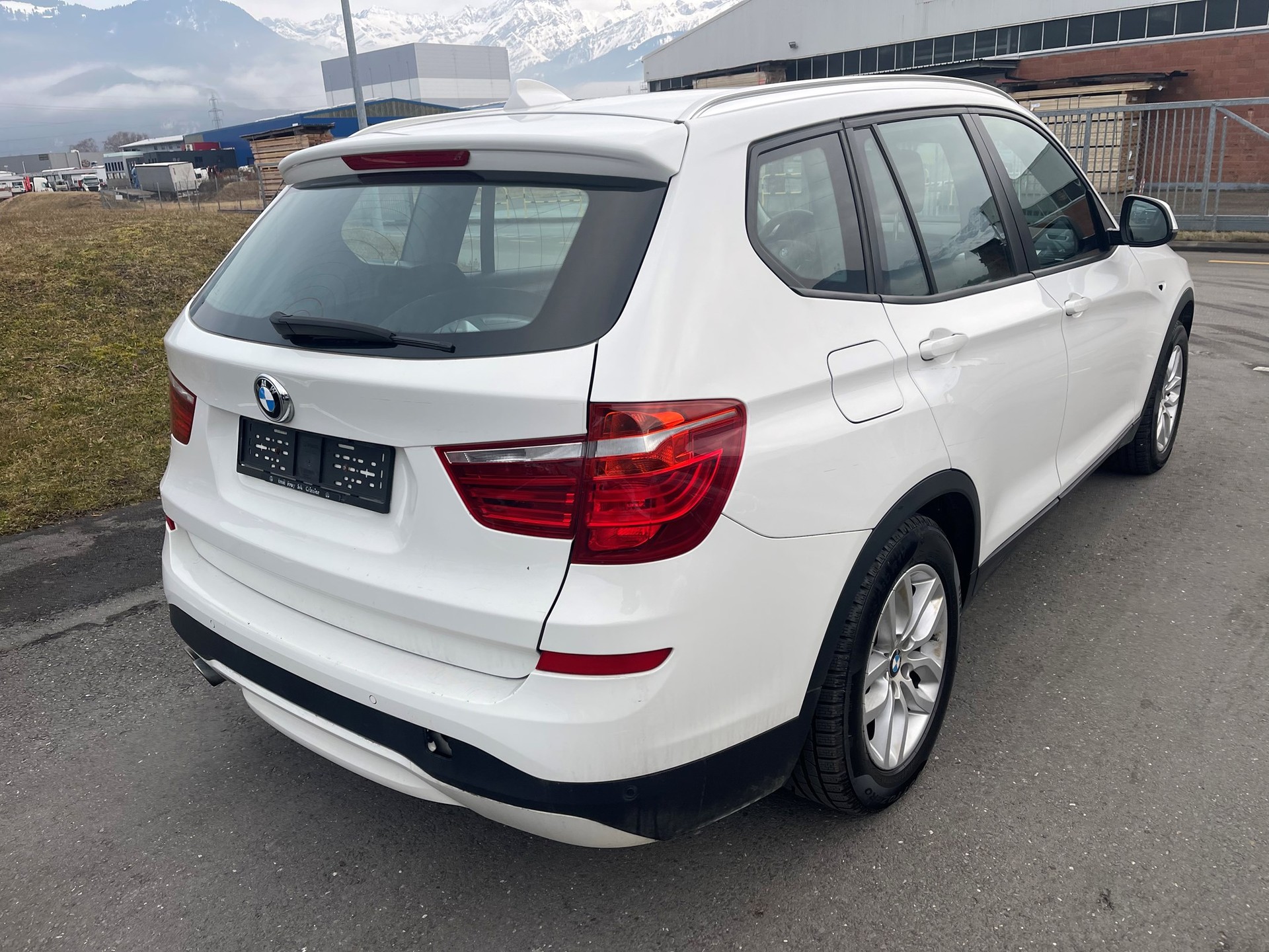 BMW X3 xDrive 28i Steptronic-image-3