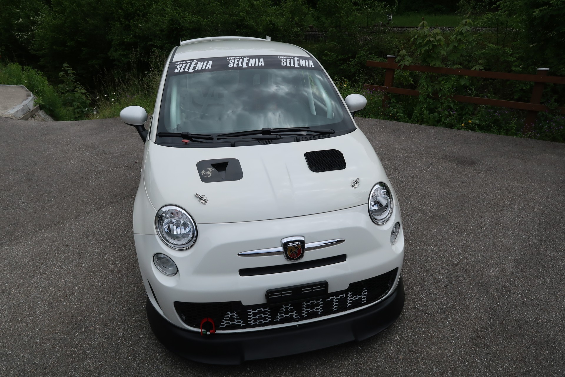 FIAT 500 Abarth Assetto Corese 1.4 Rennwagen 215 PS 1 von 49 Limited Edition-image-2