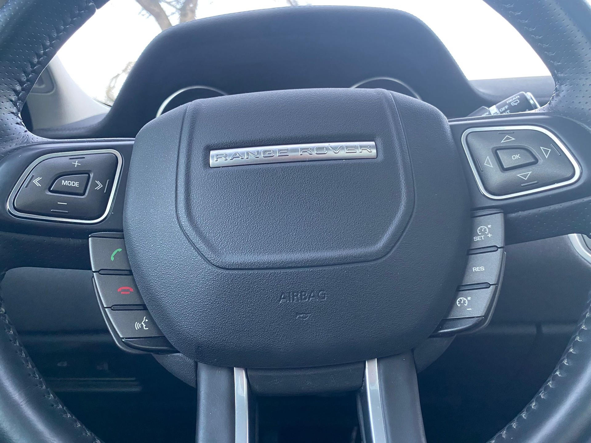 LAND ROVER Range Rover Evoque 2.2 TD4 Dynamic-image-8