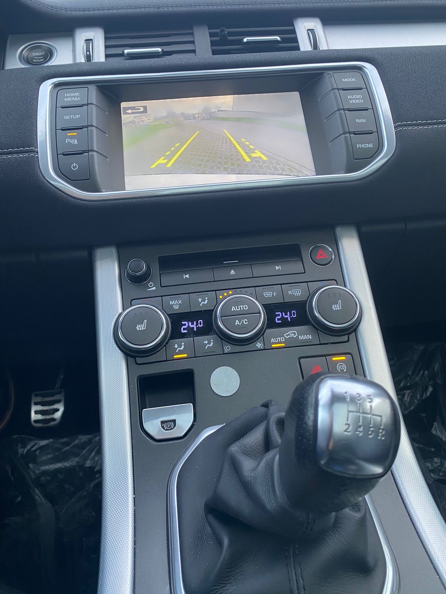 LAND ROVER Range Rover Evoque 2.2 TD4 Dynamic-image-9