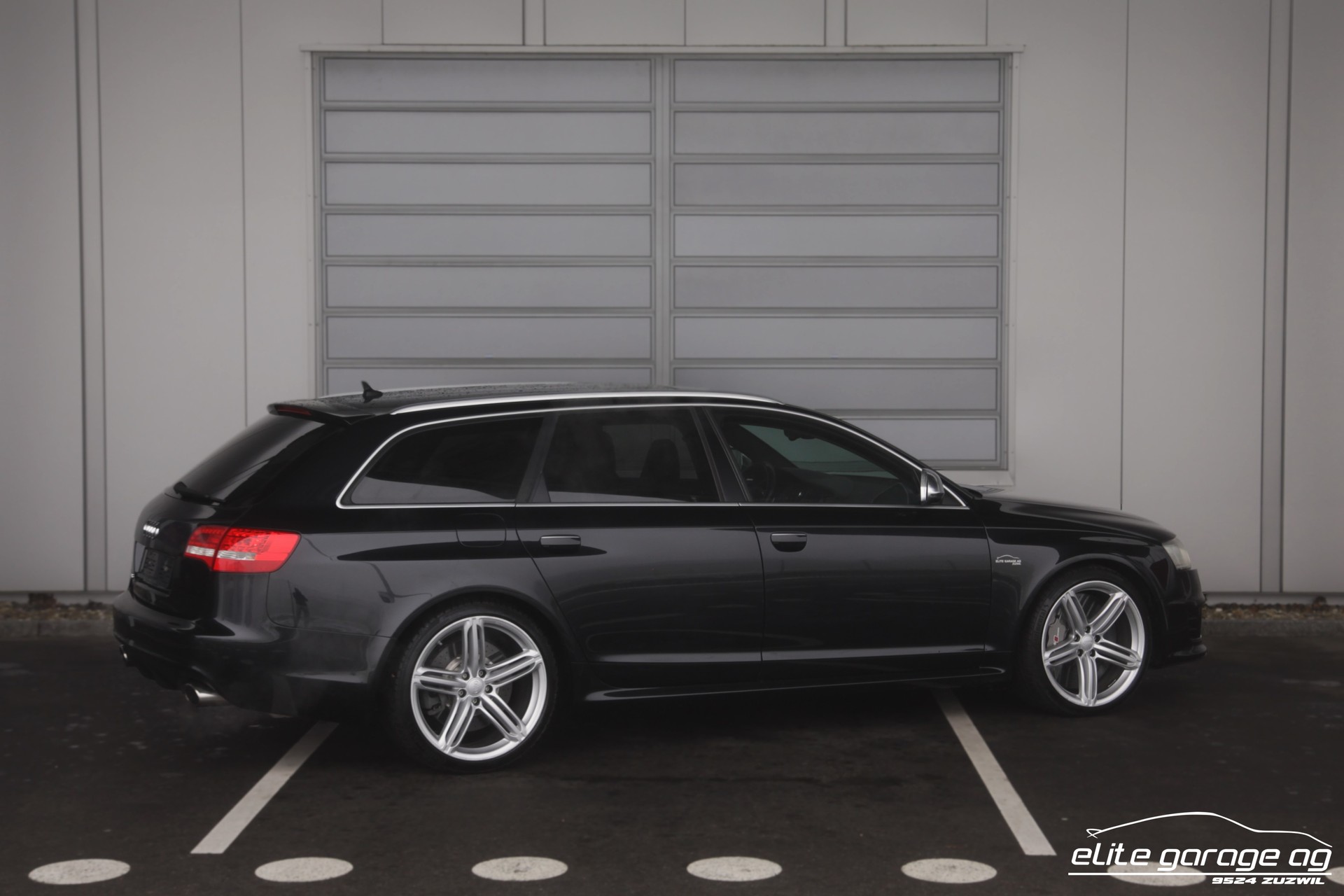 AUDI RS6 Avant 5.0 TFSI V10 quattro Plus 426/500-image-4