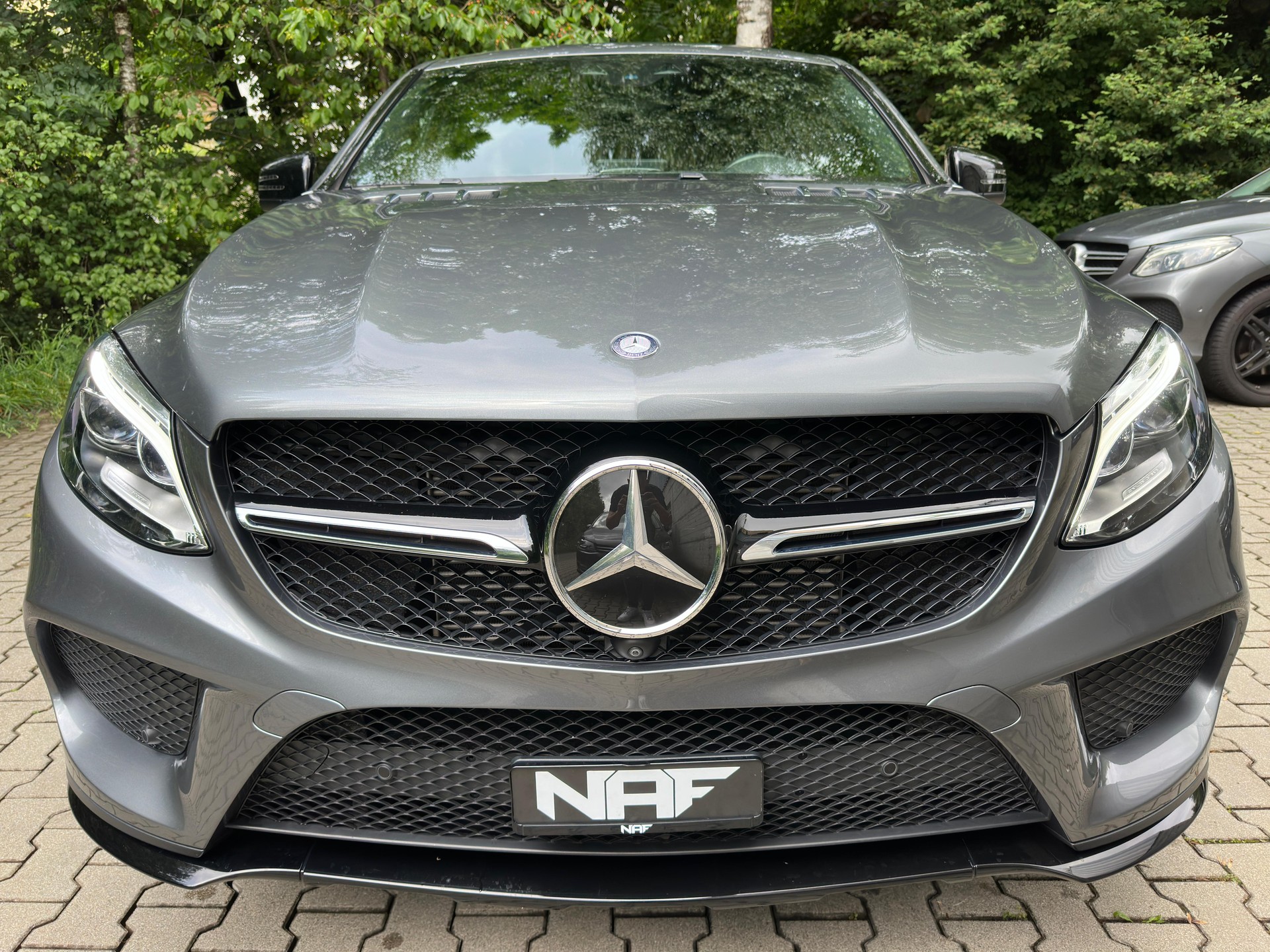 MERCEDES-BENZ GLE Coupé 350 d AMG-Line 4Matic 9G-Tronic-image-6