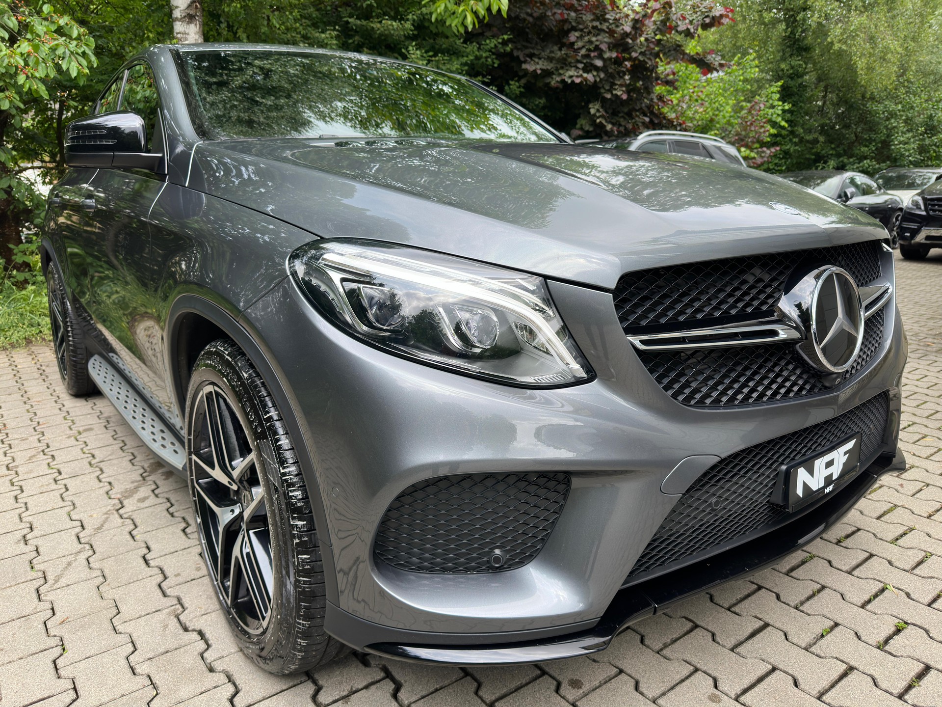 MERCEDES-BENZ GLE Coupé 350 d AMG-Line 4Matic 9G-Tronic-image-5