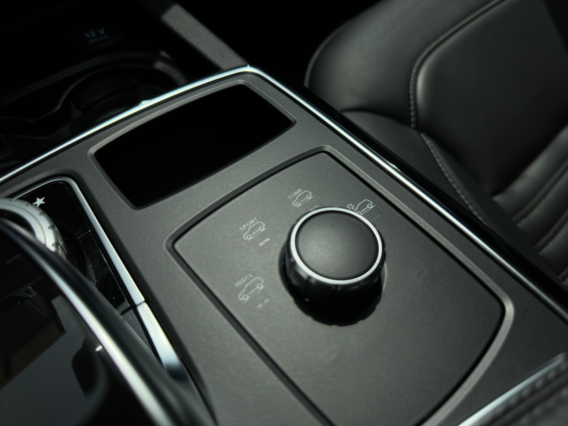 MERCEDES-BENZ GLE Coupé 350 d AMG-Line 4Matic 9G-Tronic-image-23