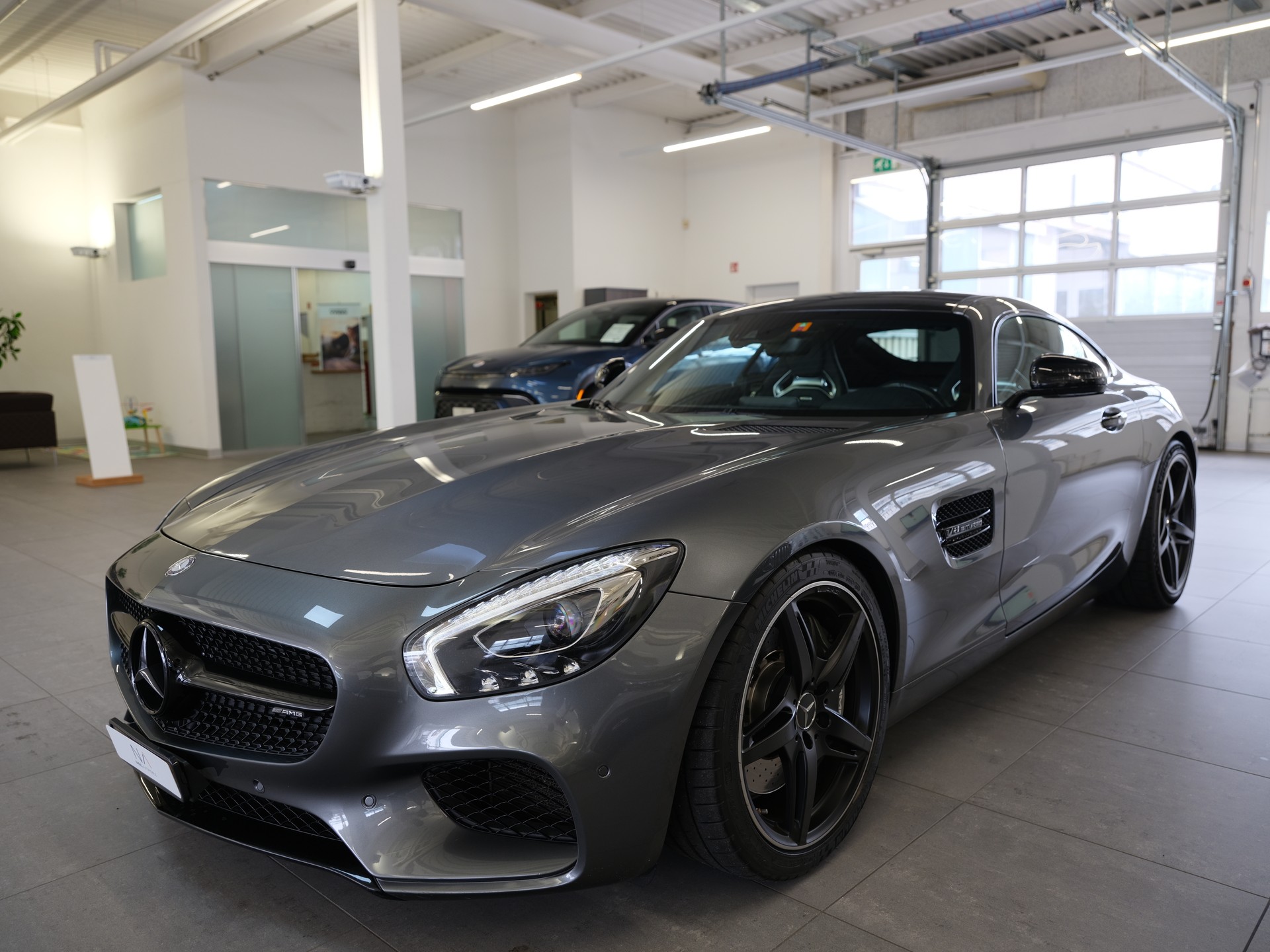 MERCEDES-BENZ AMG GT Speedshift DCT-image-3