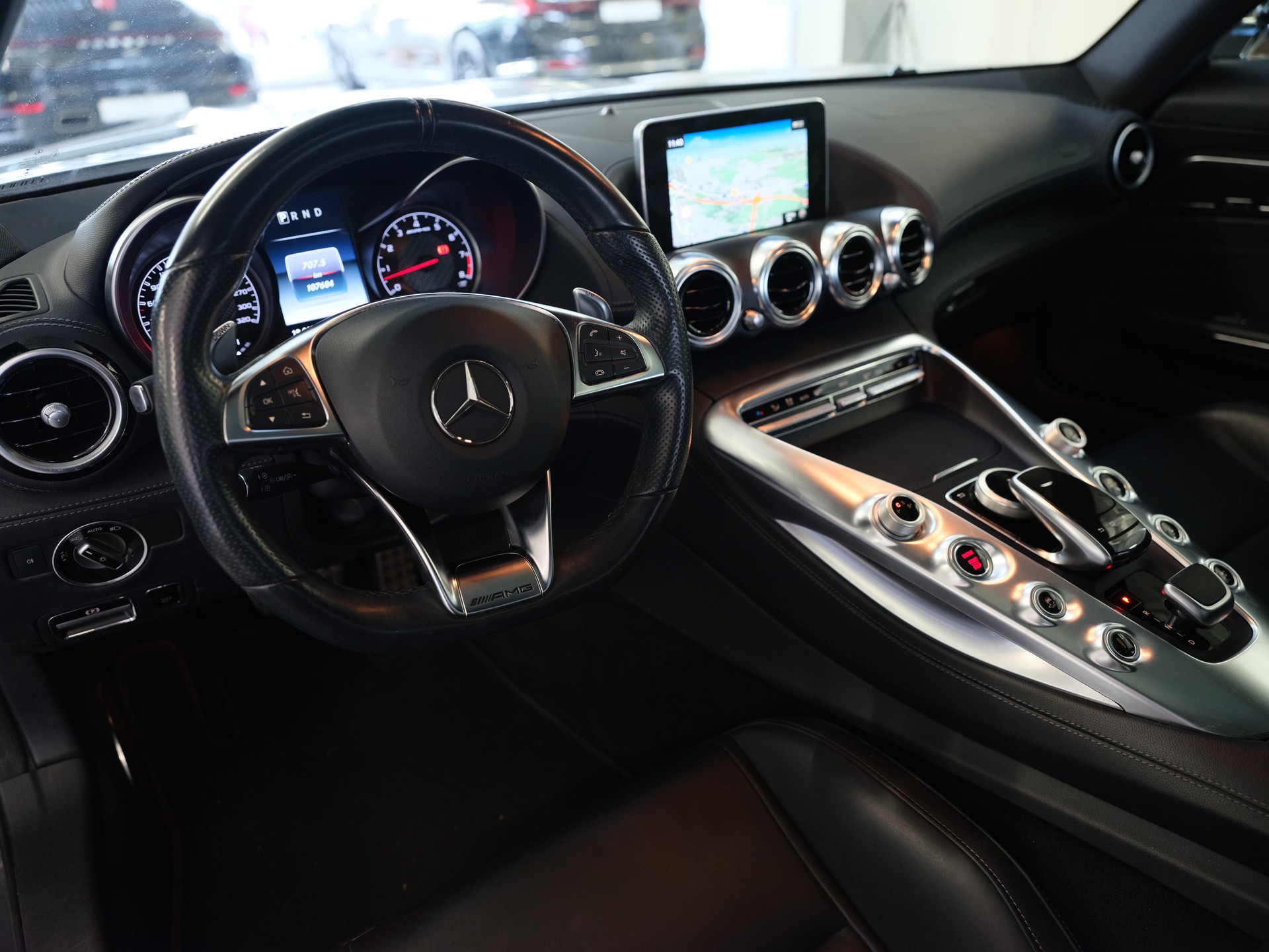 MERCEDES-BENZ AMG GT Speedshift DCT-image-15