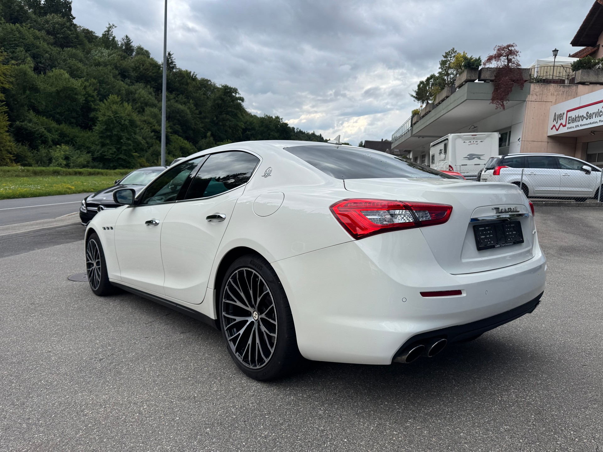 MASERATI Ghibli D 3.0 V6 GranSport Automatica-image-4