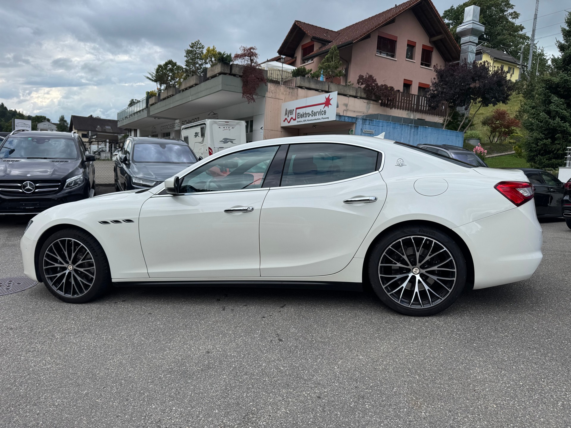 MASERATI Ghibli D 3.0 V6 GranSport Automatica-image-5