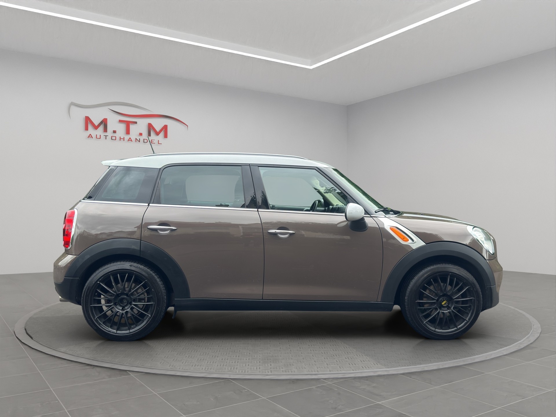 MINI Countryman Cooper D ALL4 Steptronic-image-8