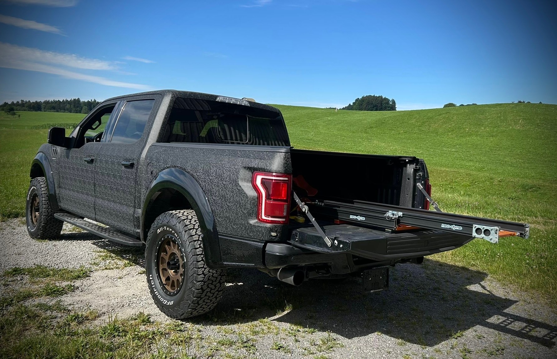 FORD F150 Raptor-image-4