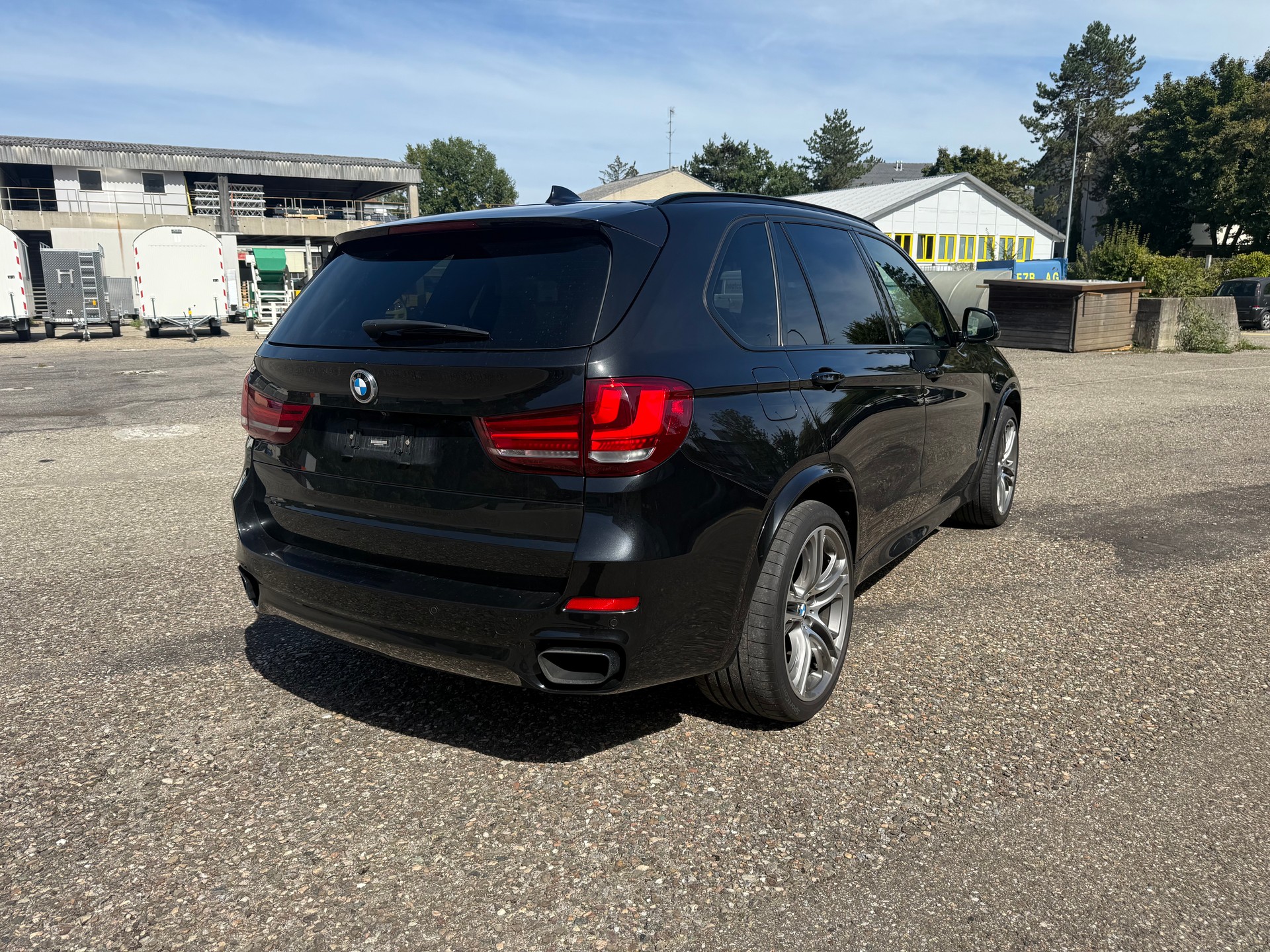 BMW X5 xDrive M50d Steptronic-image-2