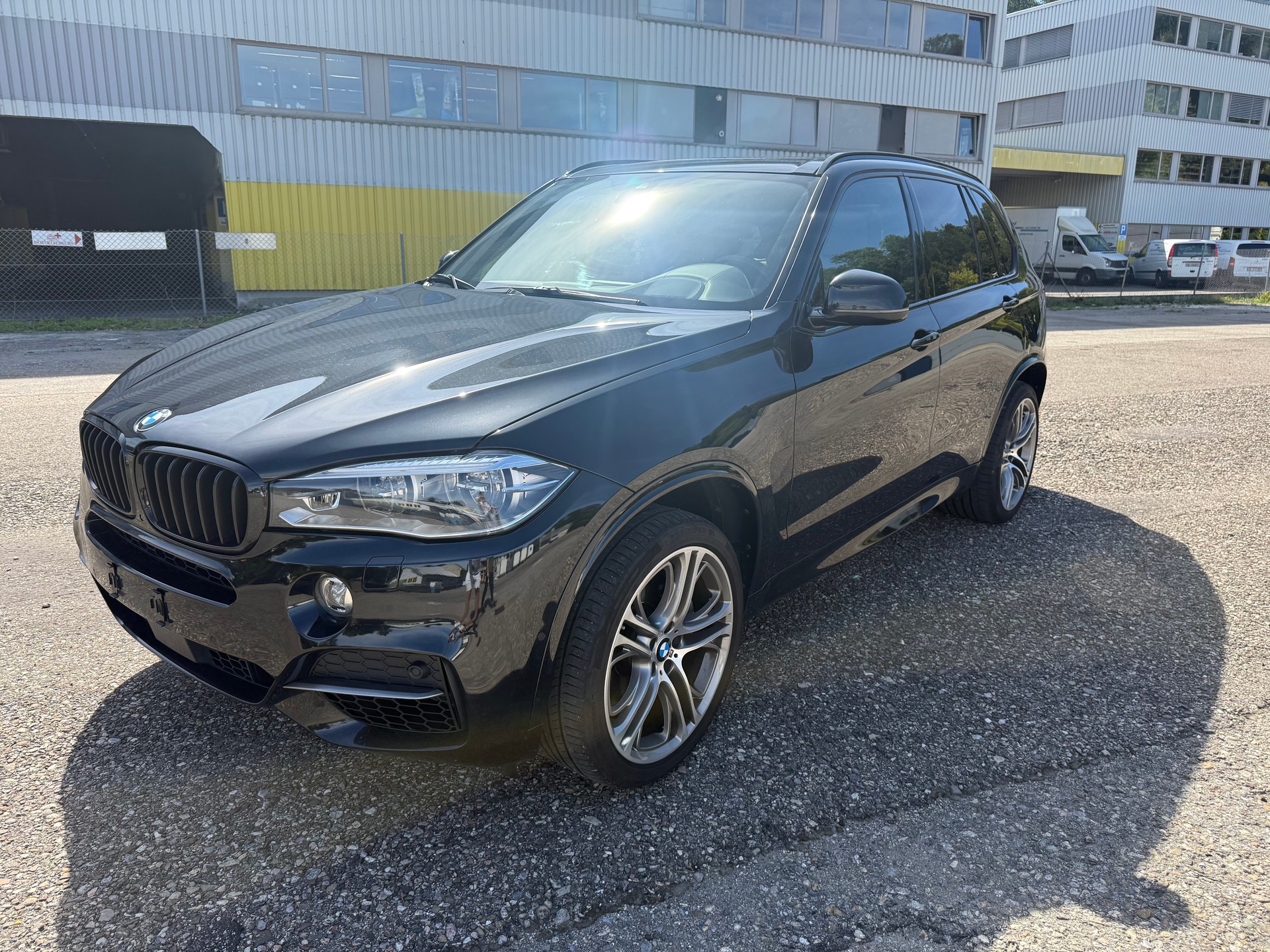 BMW X5 xDrive M50d Steptronic-image-1