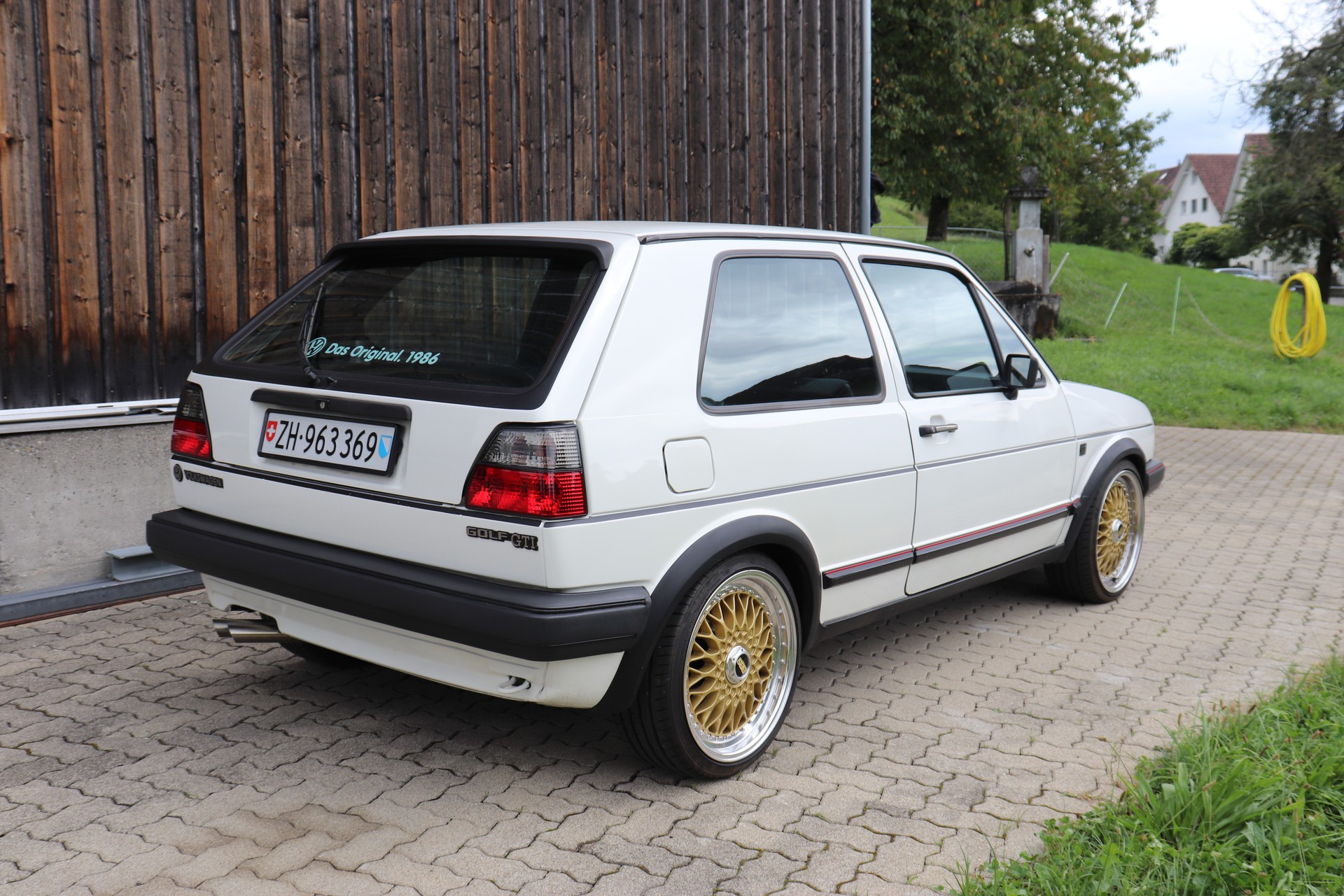 VW Golf 1800 GTI-image-4