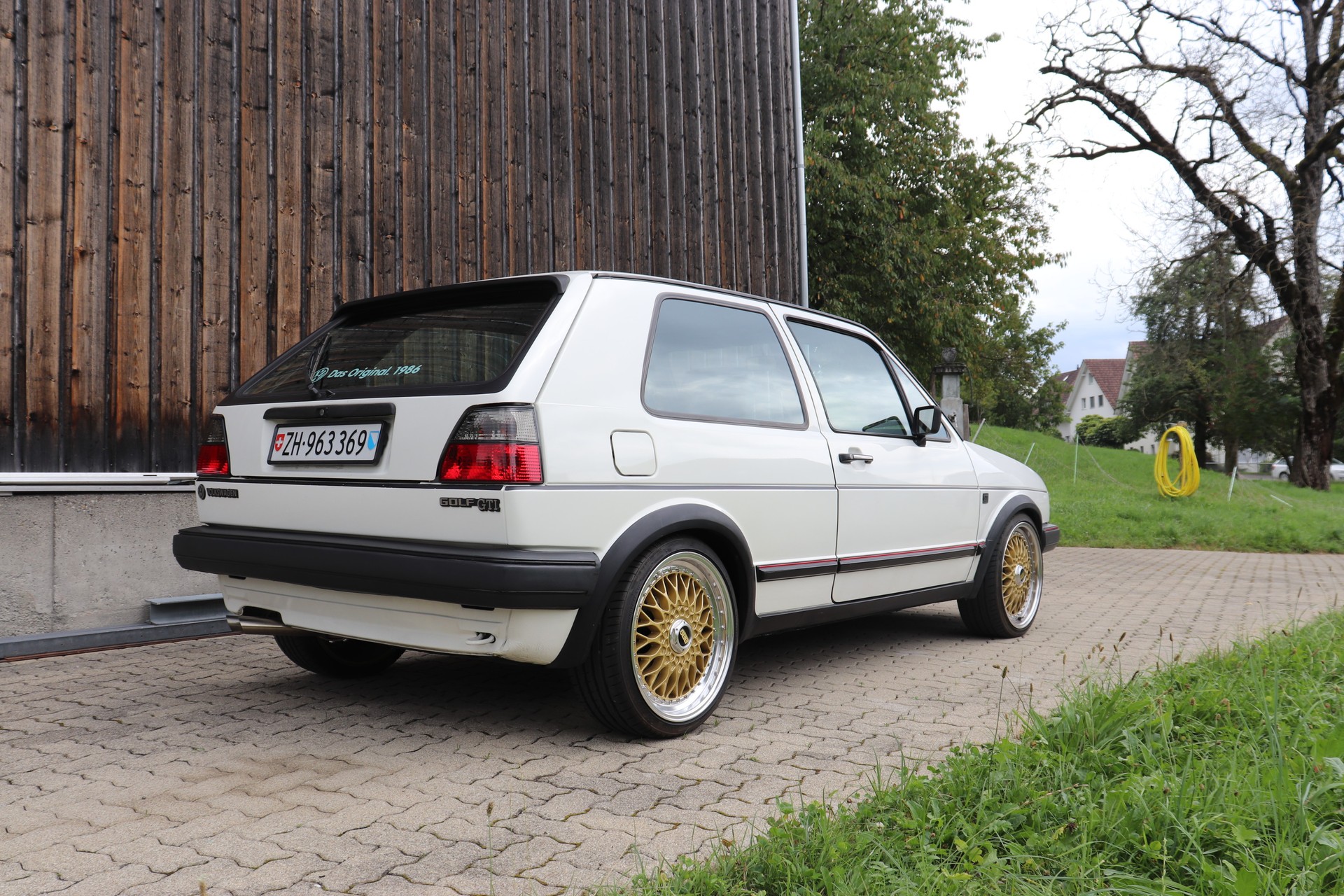 VW Golf 1800 GTI-image-8