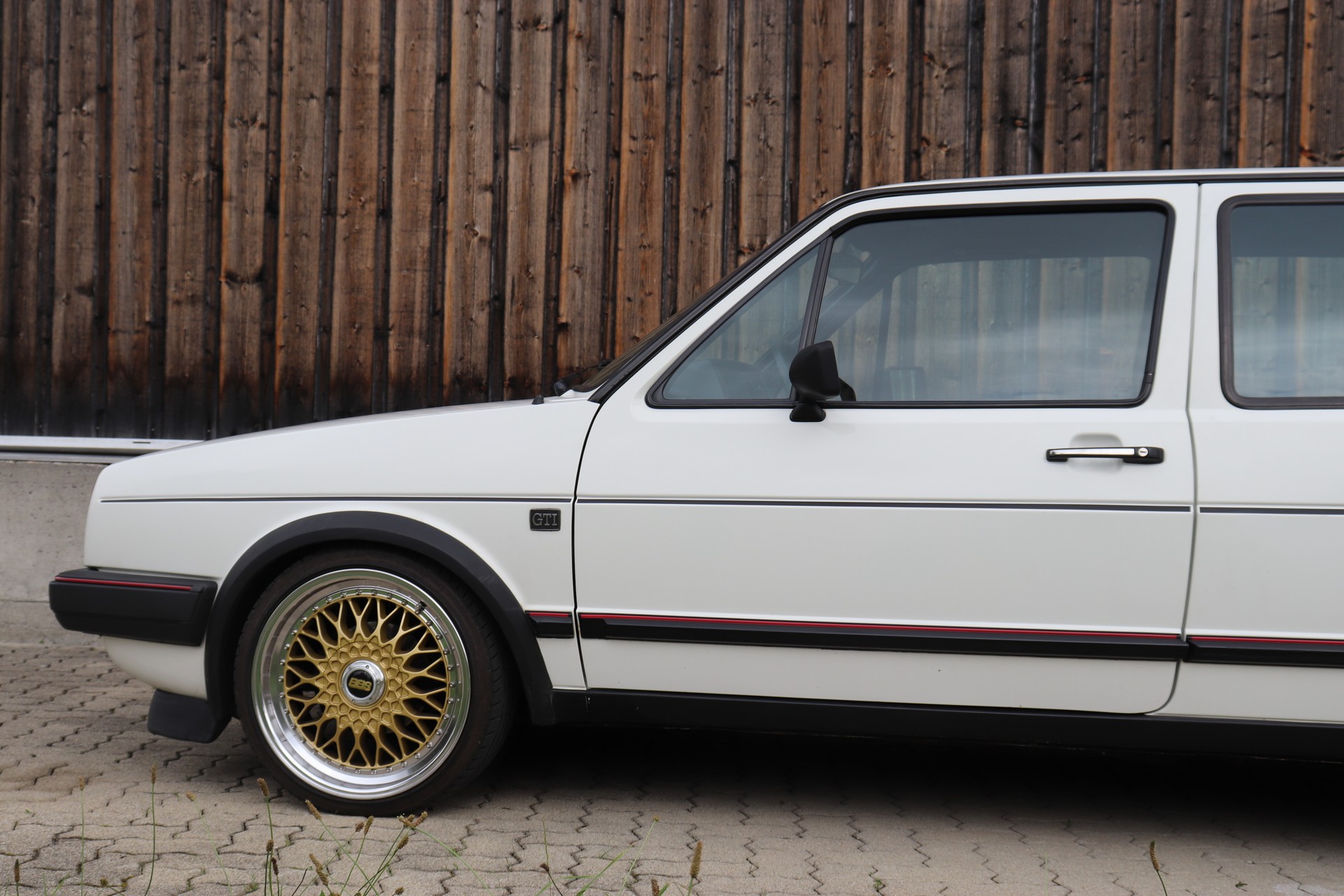 VW Golf 1800 GTI-image-10