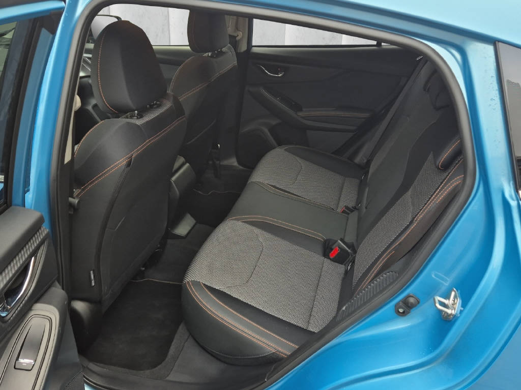 SUBARU XV 2.0i e-Boxer Swiss Plus-image-6
