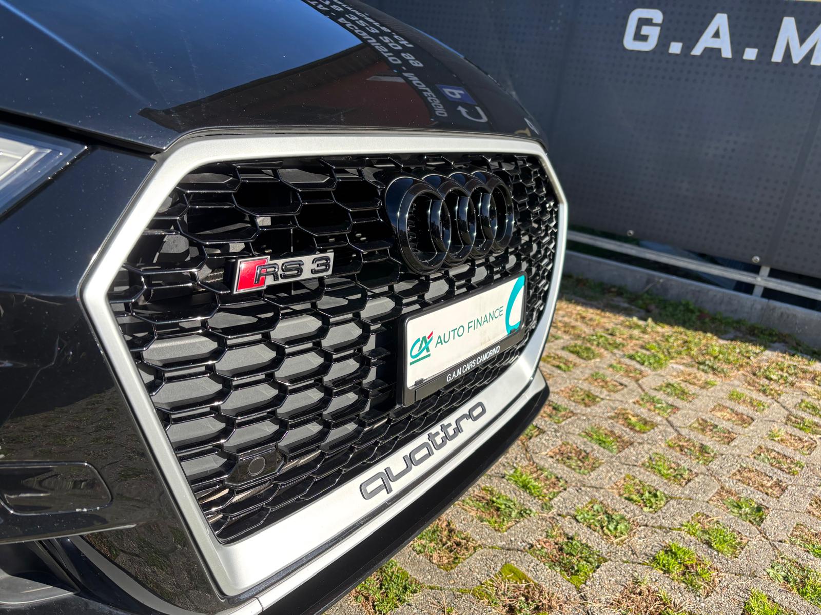 AUDI RS3 Sportback 2.5 TSI quattro S-tronic-image-7