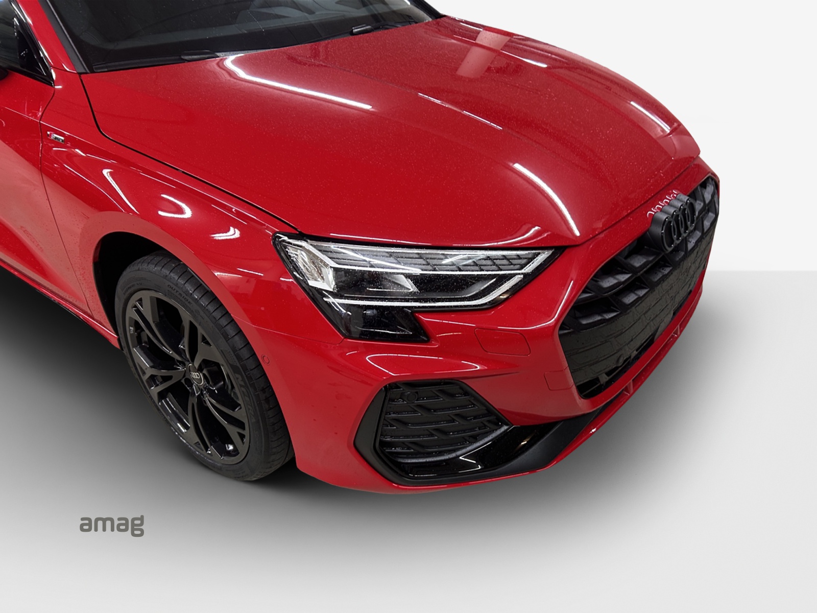 AUDI A3 Sportback TFSI 110 kW S line Attraction S tronic-image-15