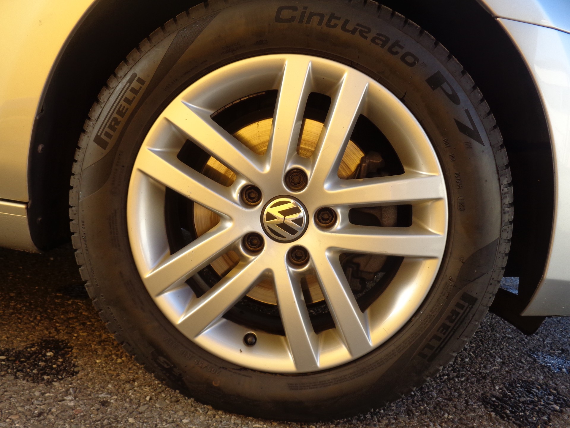 VW Golf 1.4 TSI Team DSG-image-4