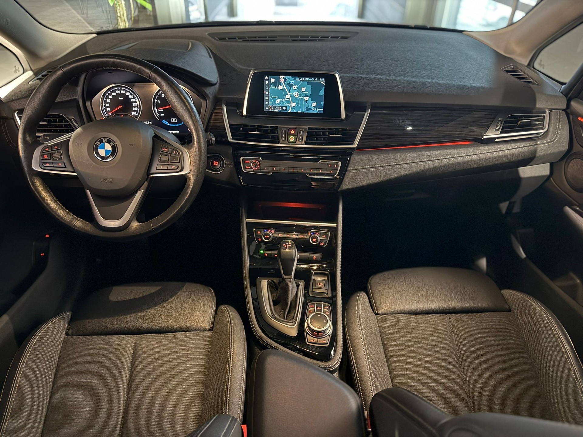 BMW 225xe iPerformance Active Tourer Sport Line Steptronic-image-9