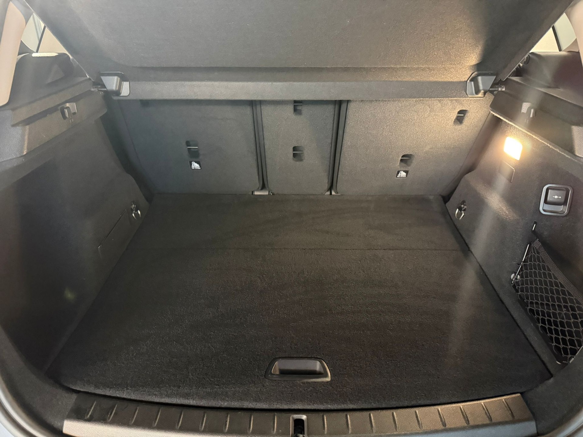 BMW 225xe iPerformance Active Tourer Sport Line Steptronic-image-18