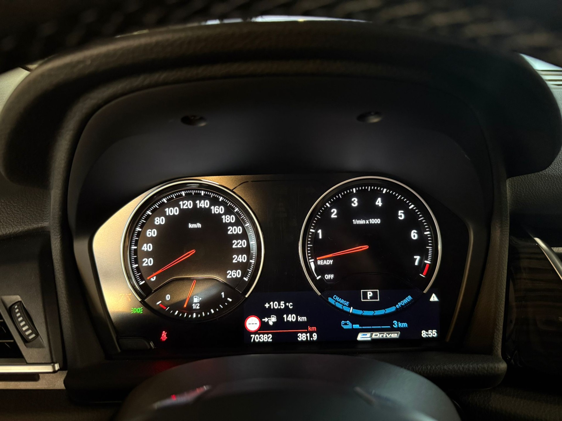 BMW 225xe iPerformance Active Tourer Sport Line Steptronic-image-15