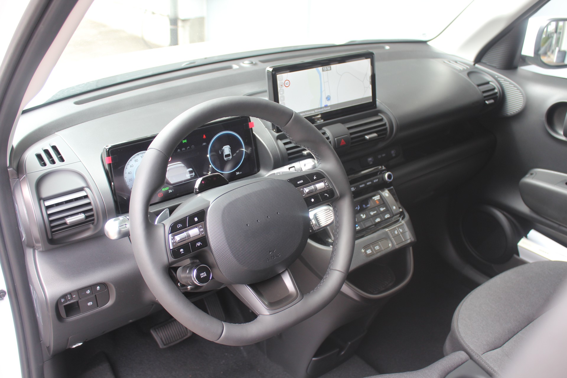HYUNDAI Inster 49kWh Origo-image-10