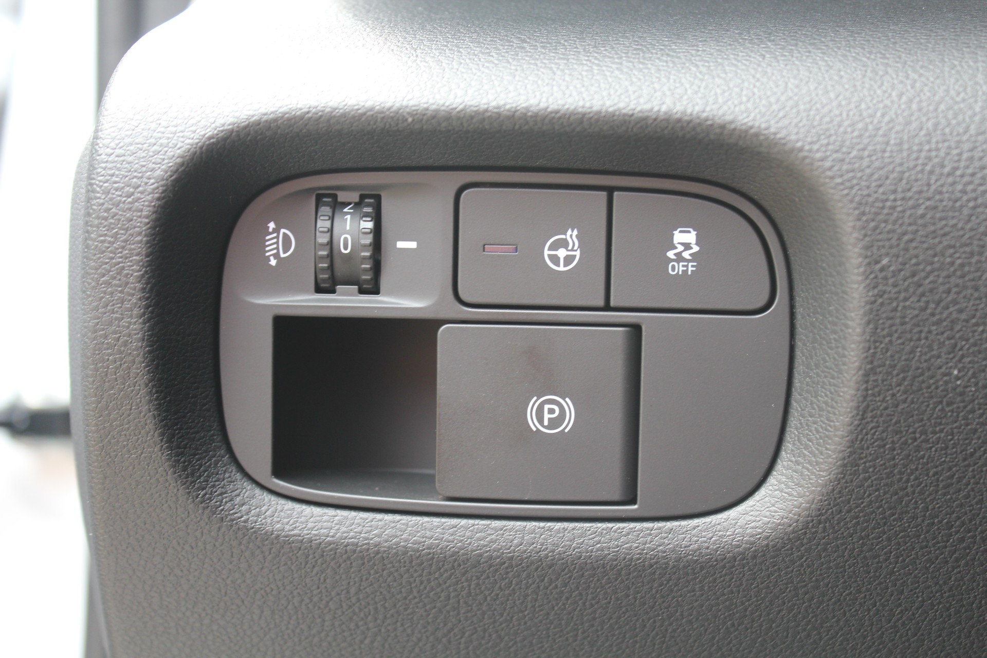 HYUNDAI Inster 49kWh Origo-image-20