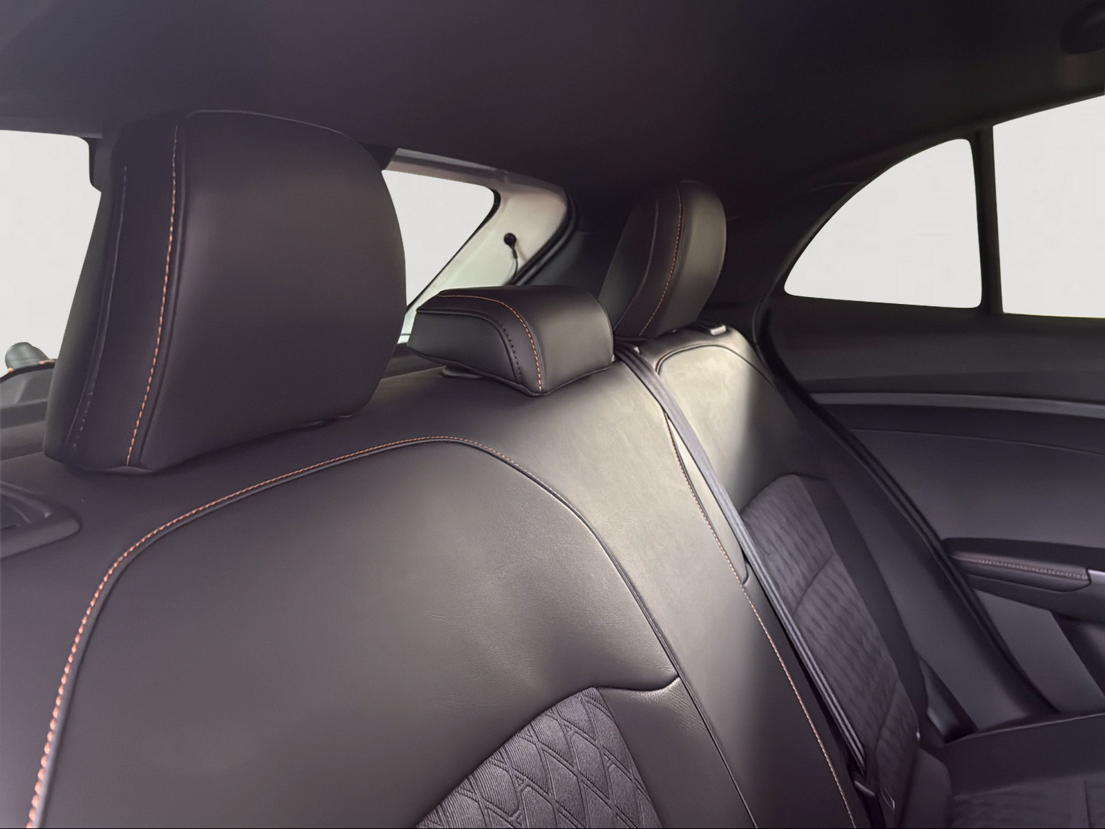 MG 3 1.5 Hybrid Luxury Aut. Modell 2026-image-11