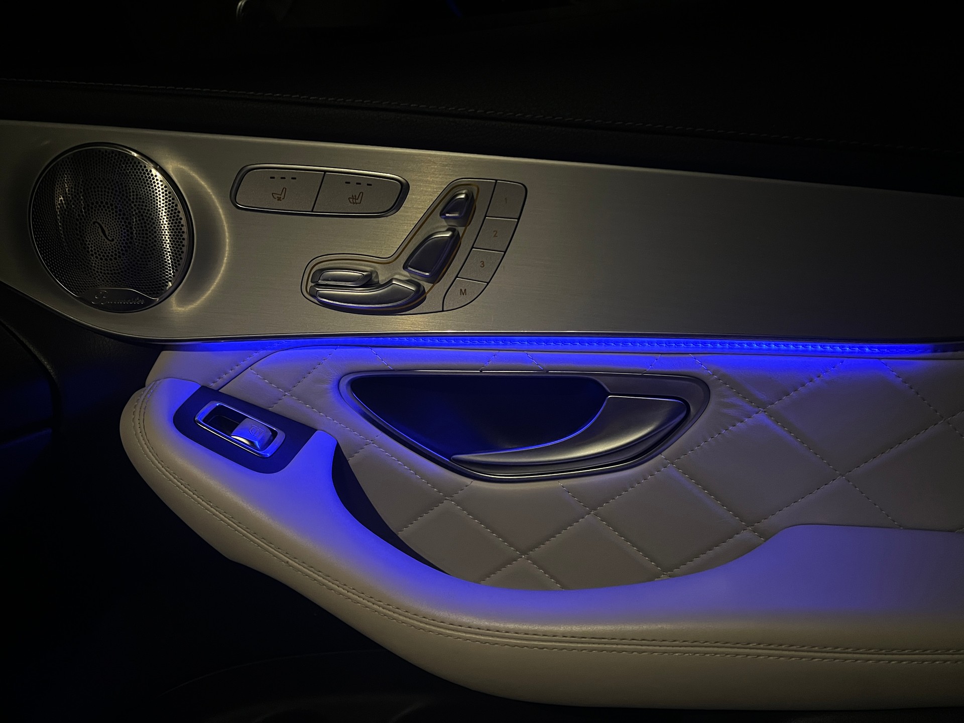 MERCEDES-BENZ GLC Coupé 220 d AMG Line 4Matic 9G-Tronic-image-4