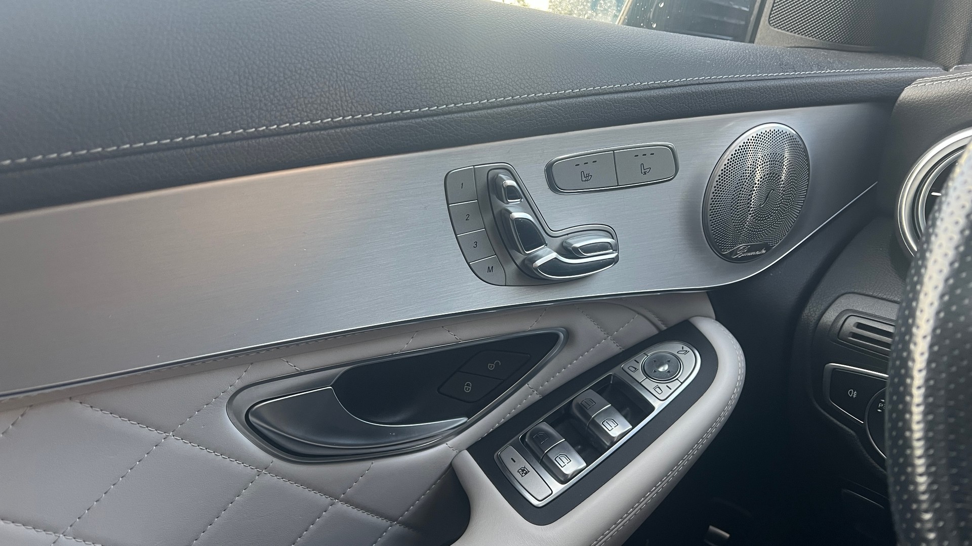 MERCEDES-BENZ GLC Coupé 220 d AMG Line 4Matic 9G-Tronic-image-1