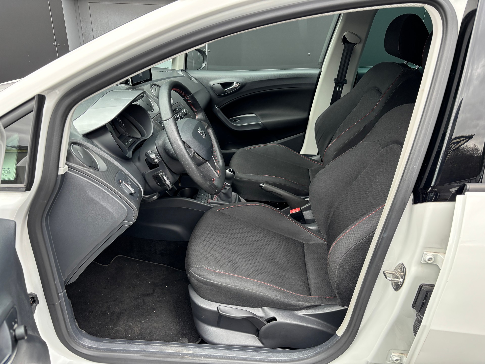 SEAT Ibiza 1.2 TSI FR Viva Stopp-Start-image-8