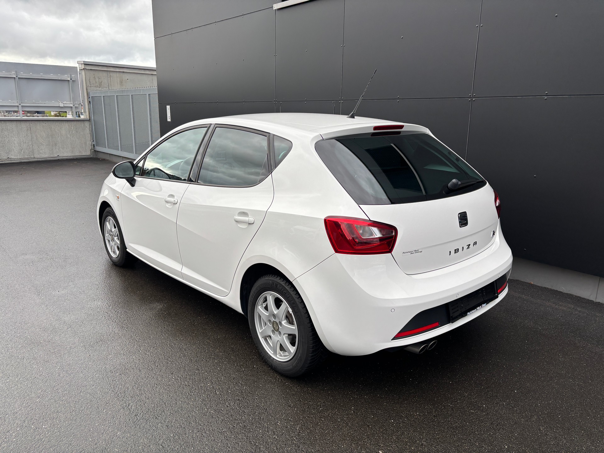 SEAT Ibiza 1.2 TSI FR Viva Stopp-Start-showroom-element-2