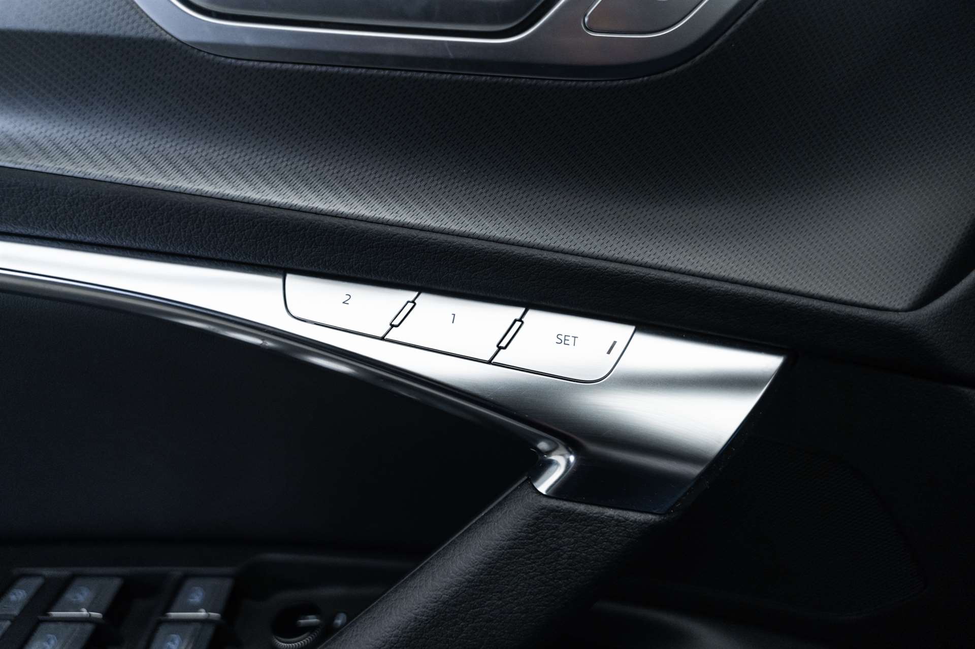 AUDI A6 Avant 40 TDI Sport quattro S-tronic-image-14