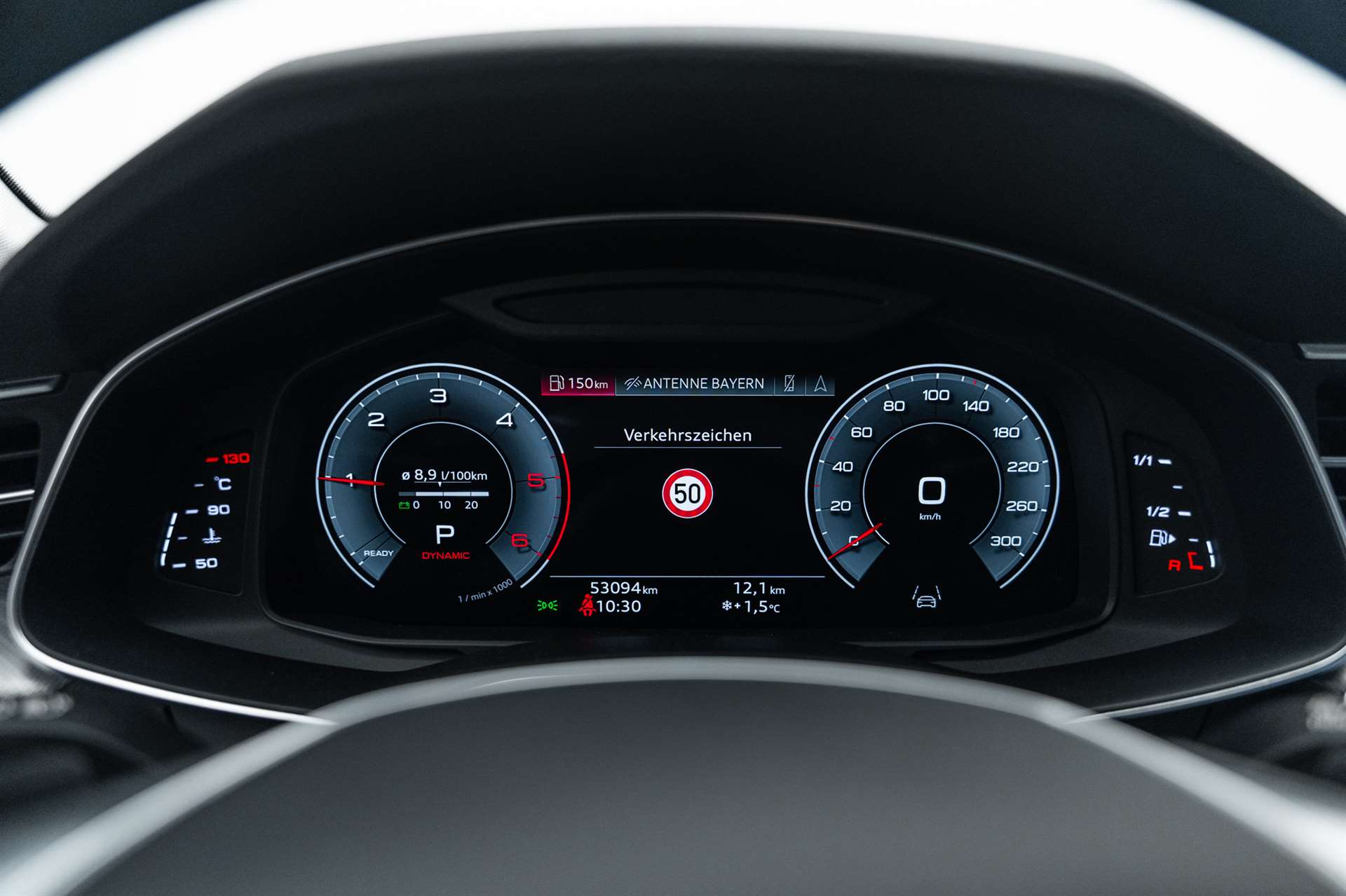 AUDI A6 Avant 40 TDI Sport quattro S-tronic-image-25
