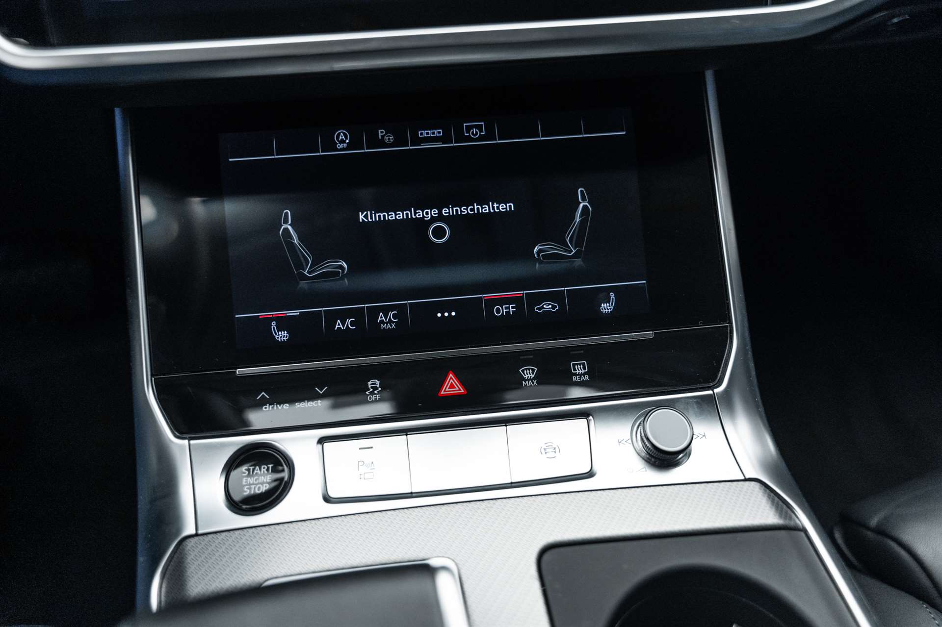 AUDI A6 Avant 40 TDI Sport quattro S-tronic-image-28