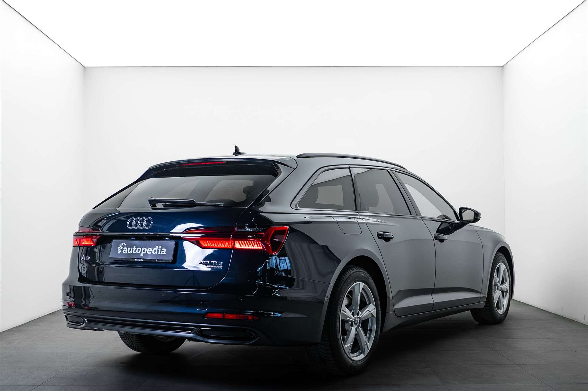AUDI A6 Avant 40 TDI Sport quattro S-tronic-image-2