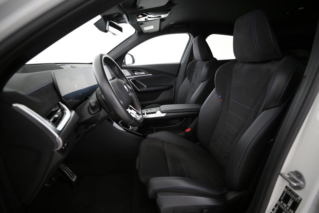 BMW X2 20d xDrive-image-2