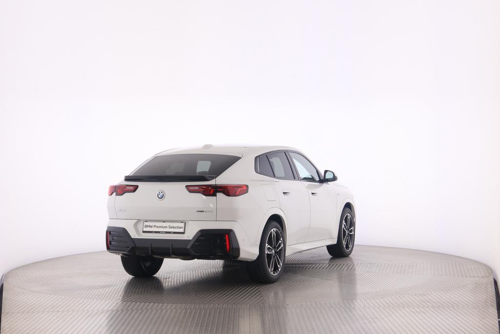 BMW X2 20d xDrive-image-1