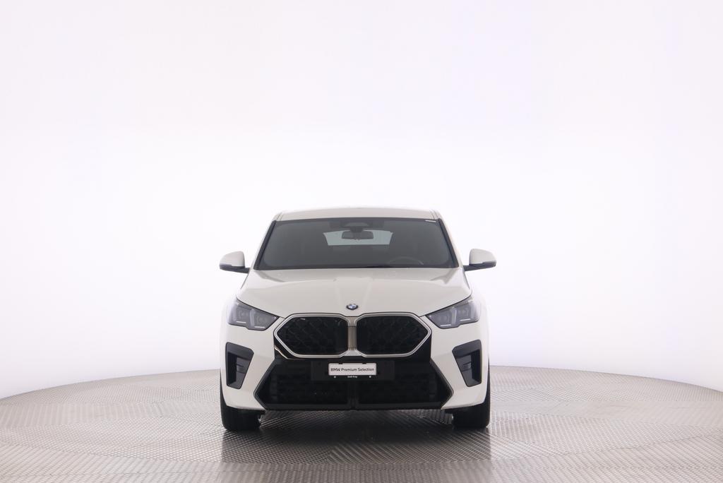 BMW X2 20d xDrive-image-10