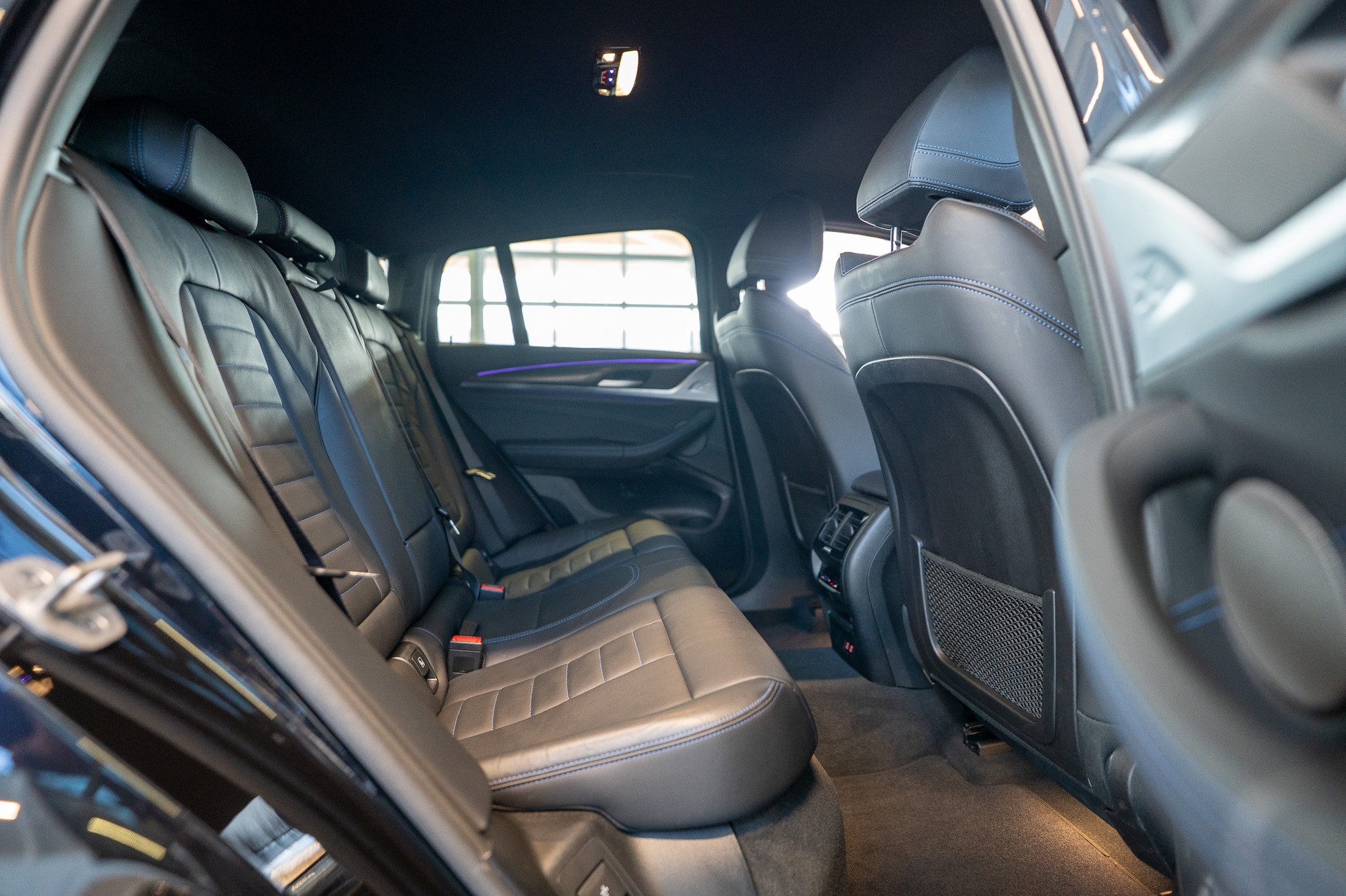 BMW X4 M40d / 360°Kamera / HeadUp / Anhängerkupplung-image-14