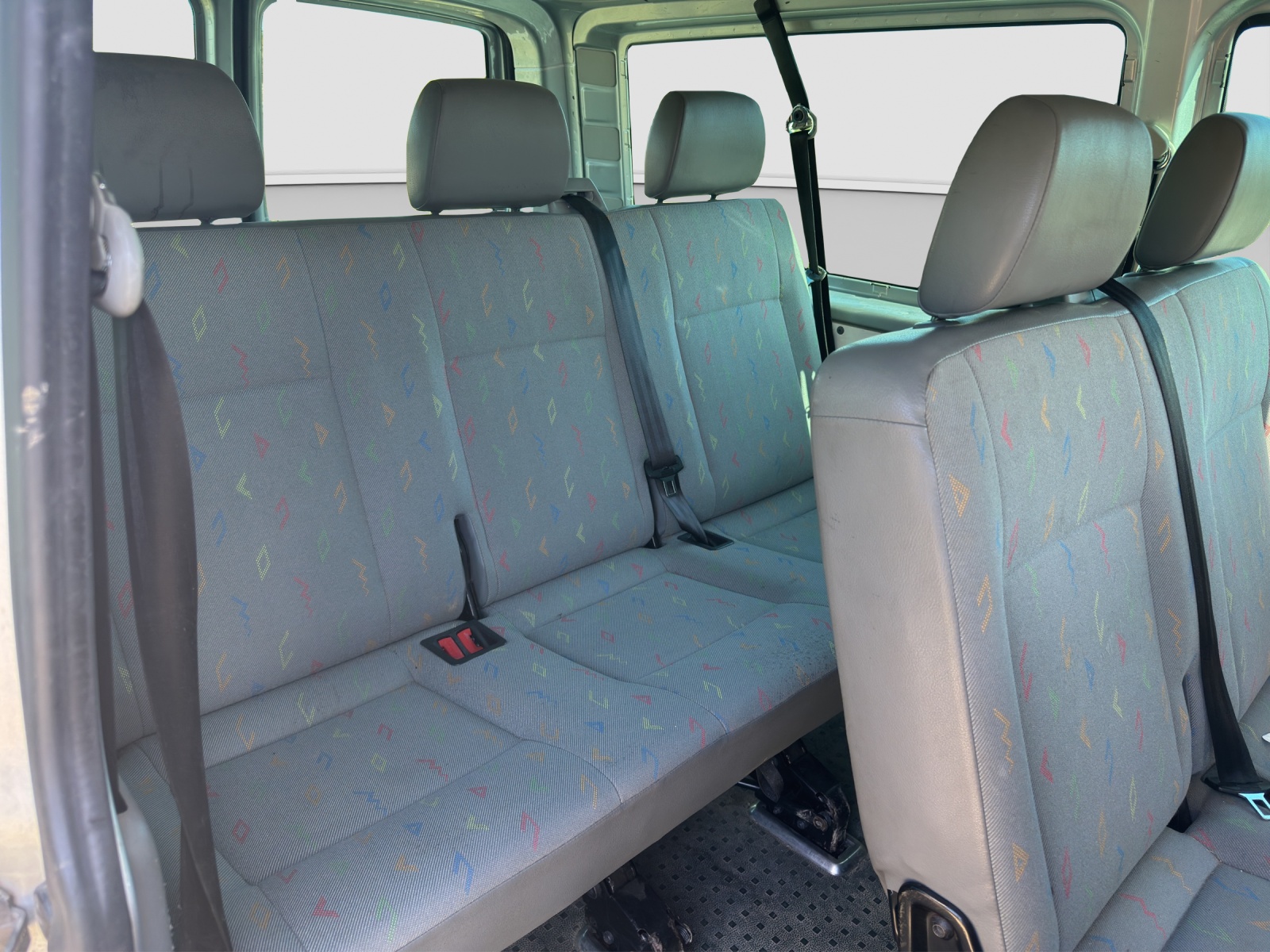 VW T5 Caravelle Comfort 2.5TDI PD 4M-image-13