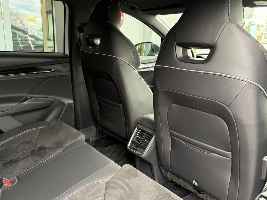 SKODA Enyaq iV 60 SportLine-image-11