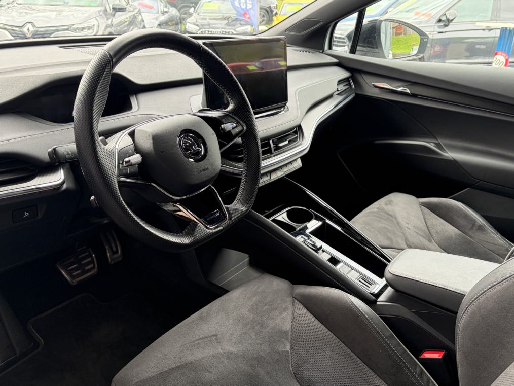 SKODA Enyaq iV 60 SportLine-image-4