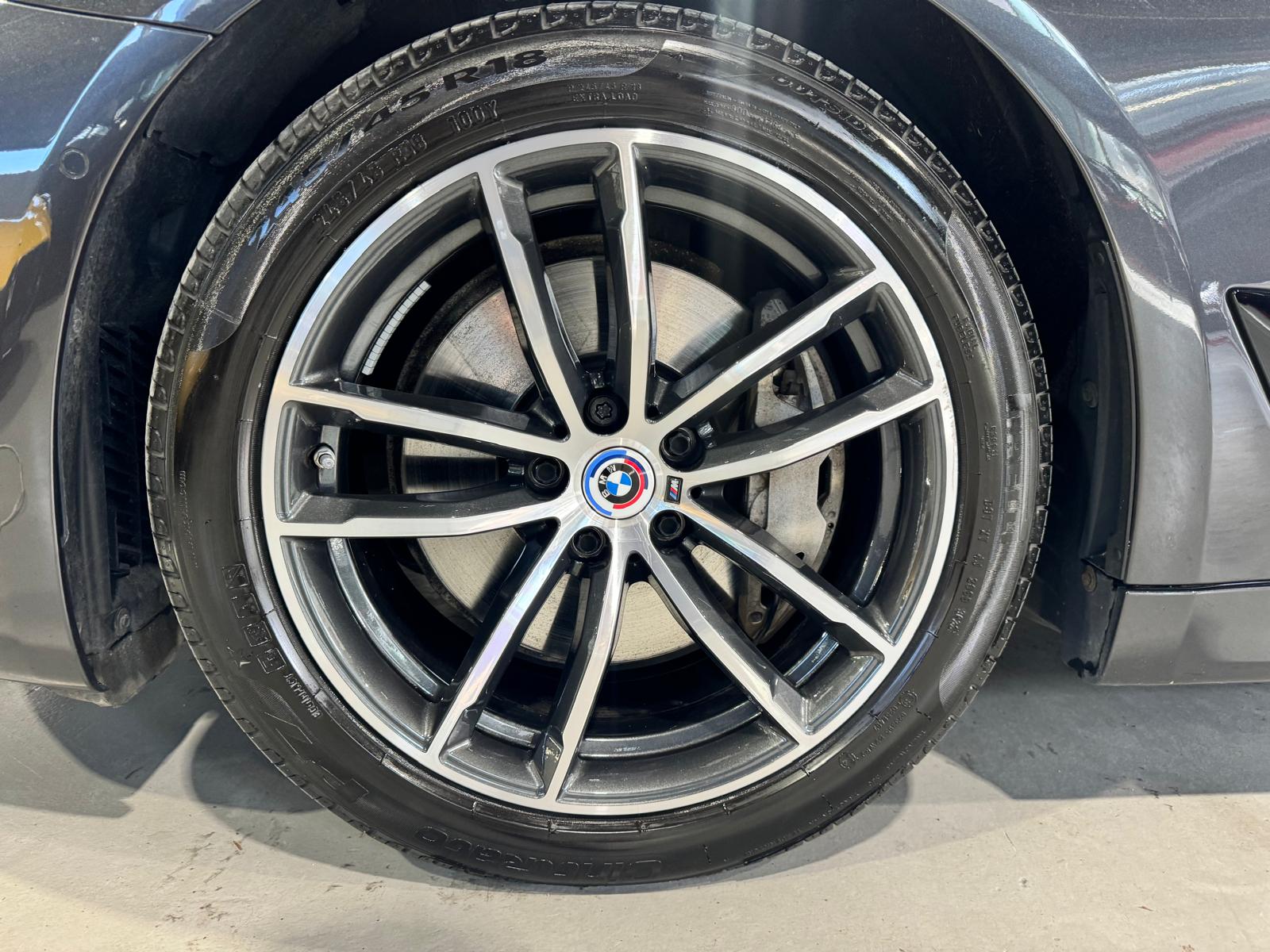 BMW 530d xDrive SAG CH FAHRZEUG-image-21