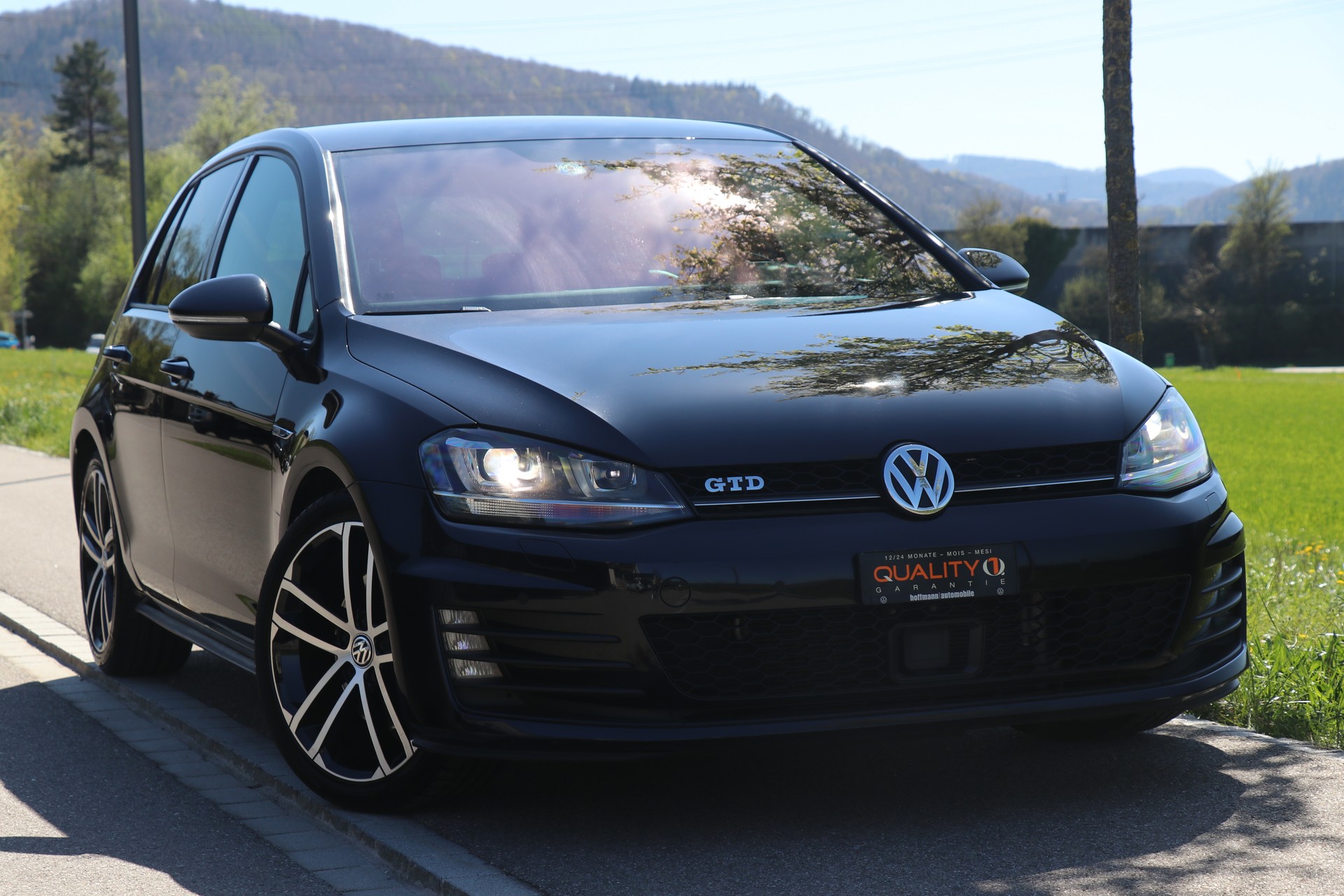 VW Golf 2.0 TDI GTD DSG-showroom-element-1